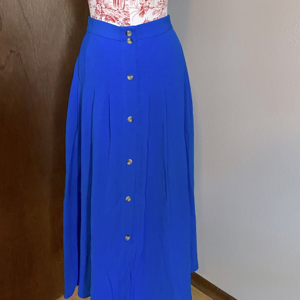 Long skirt
